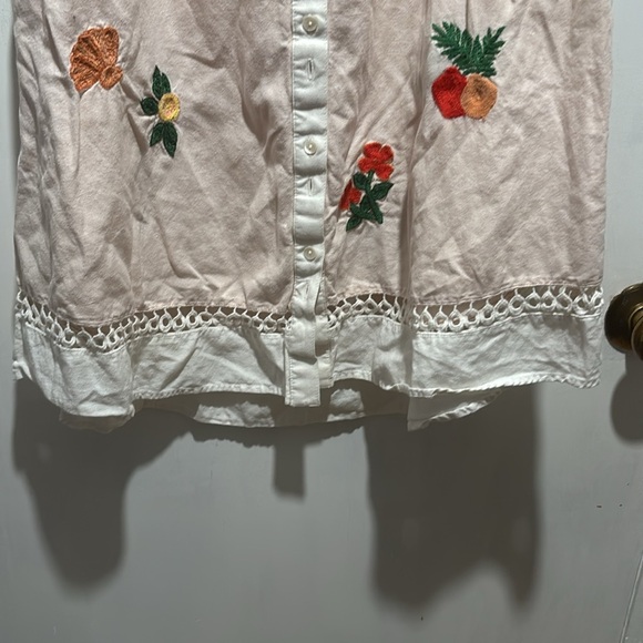 SIGNIFICANT OTHER linen cotton embroidered button down top - Picture 10 of 12